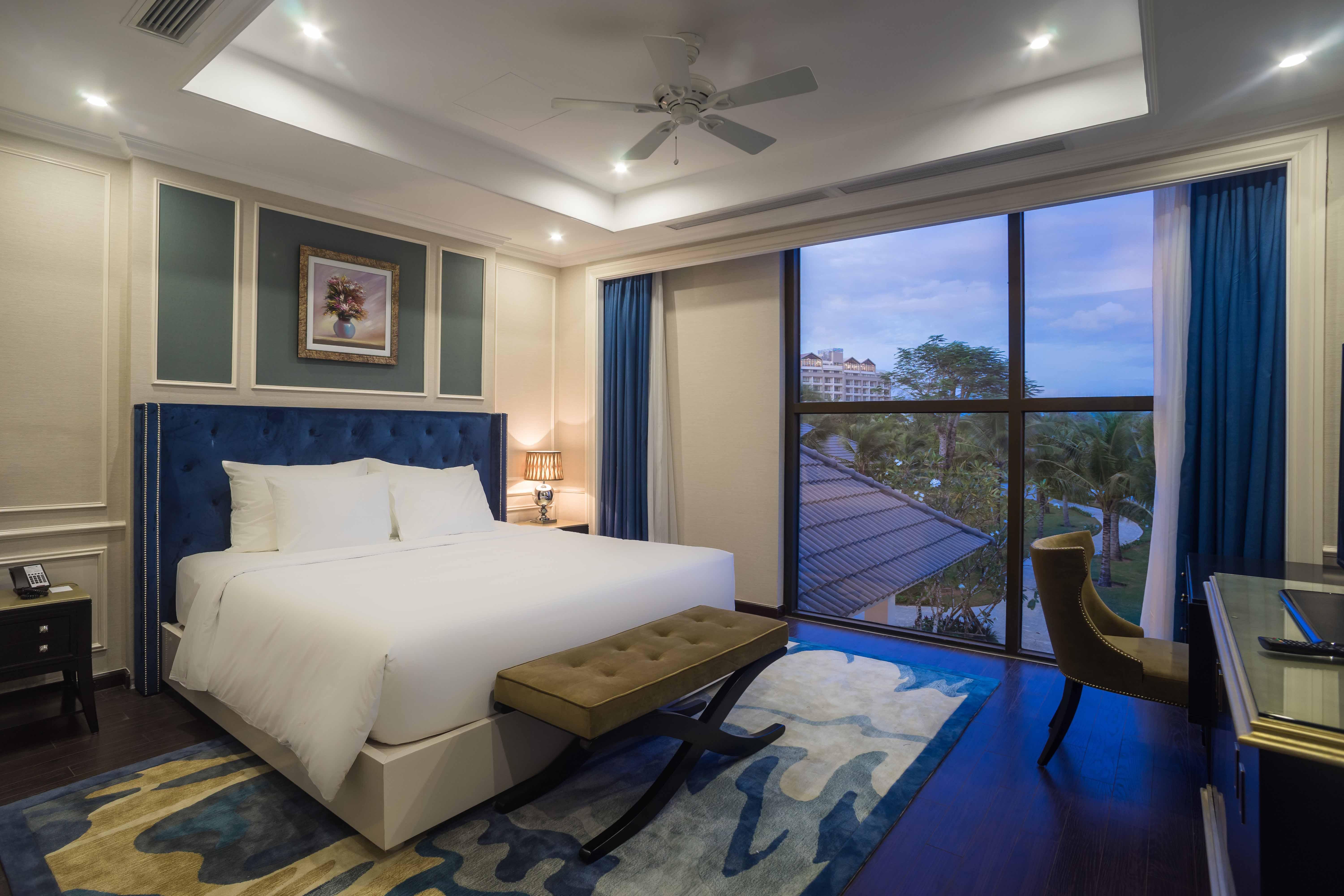 Radisson Blu Resort Phu Quoc Eksteriør bilde A bedroom at the hotel